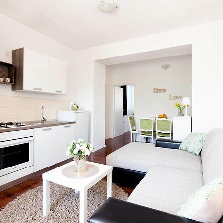 Apartment Alkar Sinj Exteriér fotografie